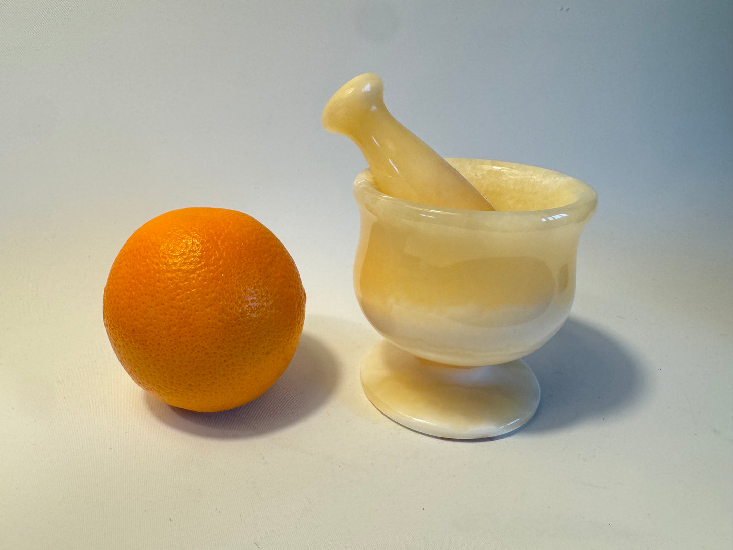 Alabaster Mortar & Pestle | Vintage Retro Kitchenware |