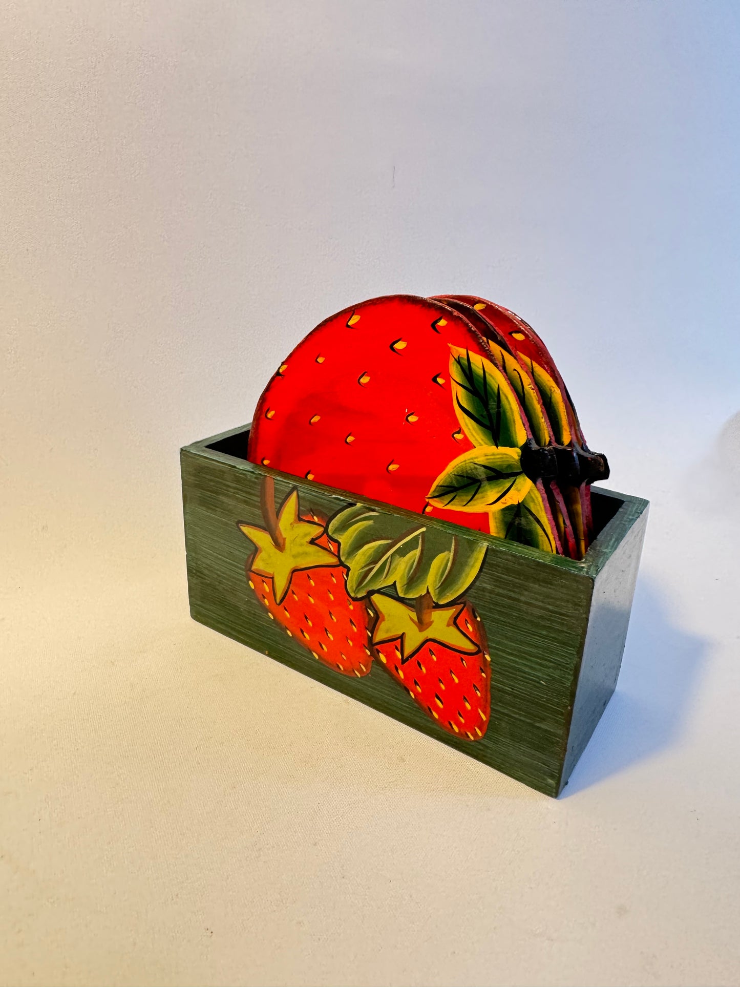 Wooden Strawberry Coasters & Holder | Set of 4 | Vintage Retro Tableware | Kitsch Quirky Unique |