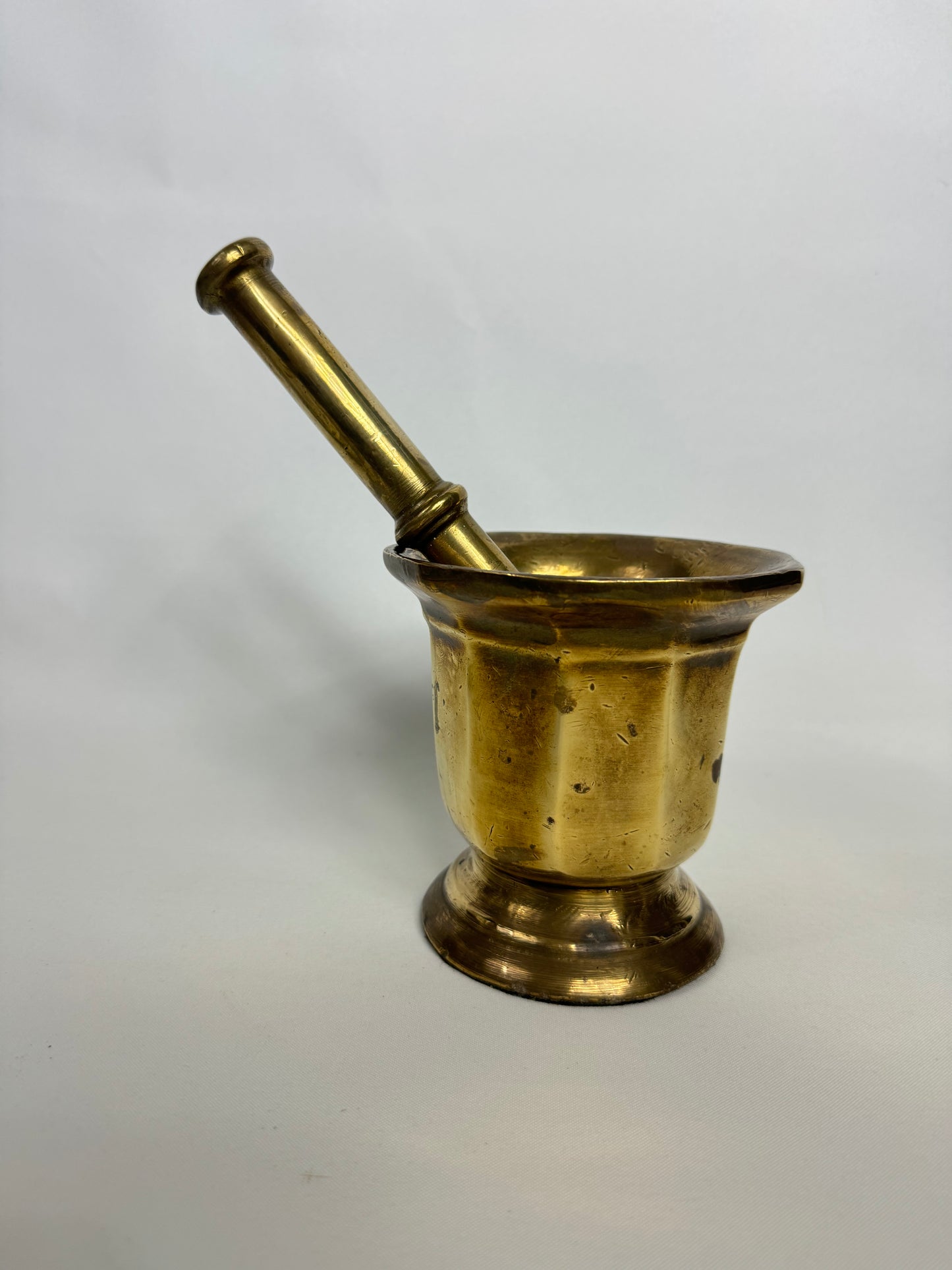 Solid Brass Antique Mortar & Pestle | 4KG | Vintage Kitchenware | Gold |