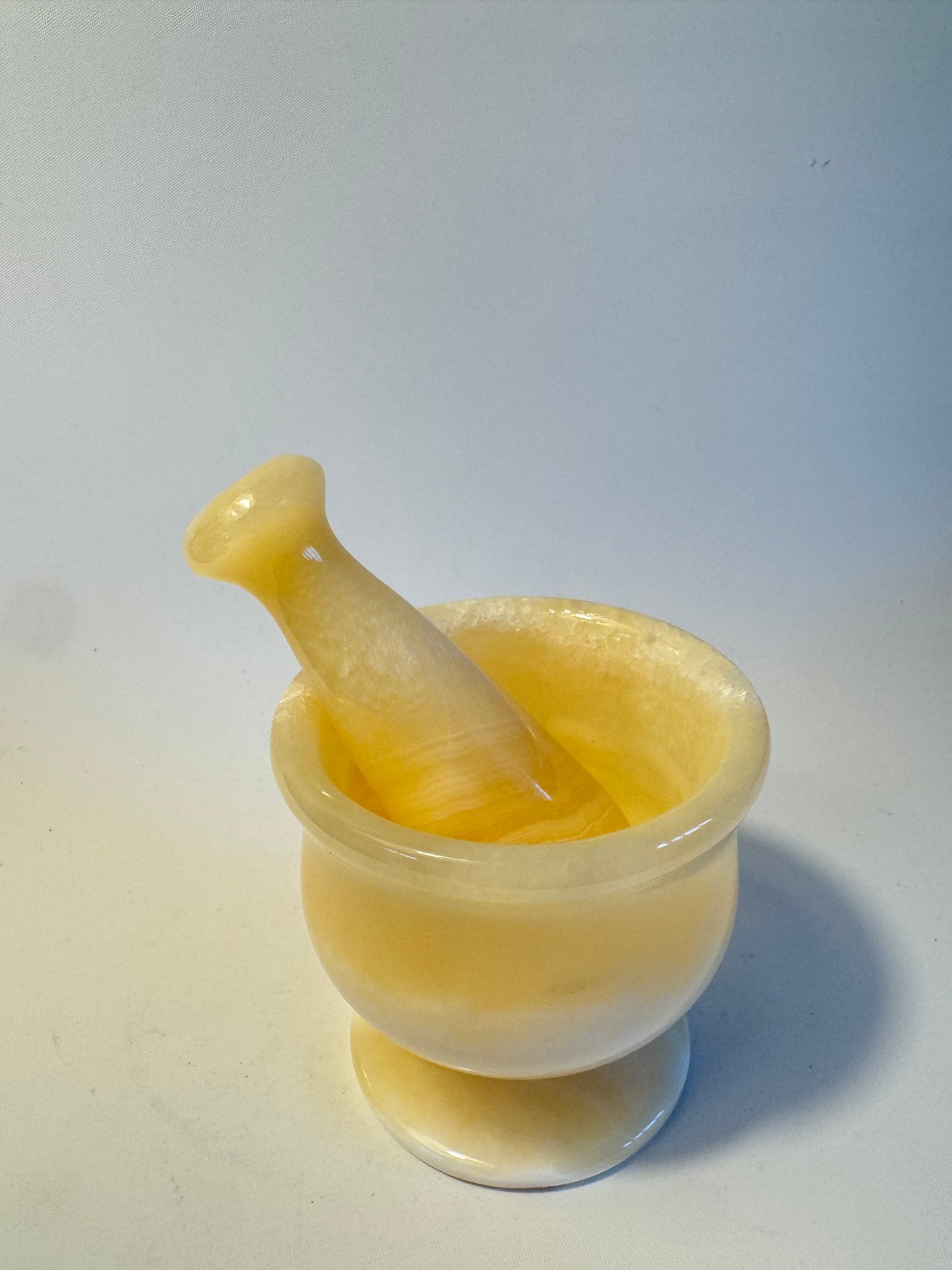 Alabaster Mortar & Pestle | Vintage Retro Kitchenware |