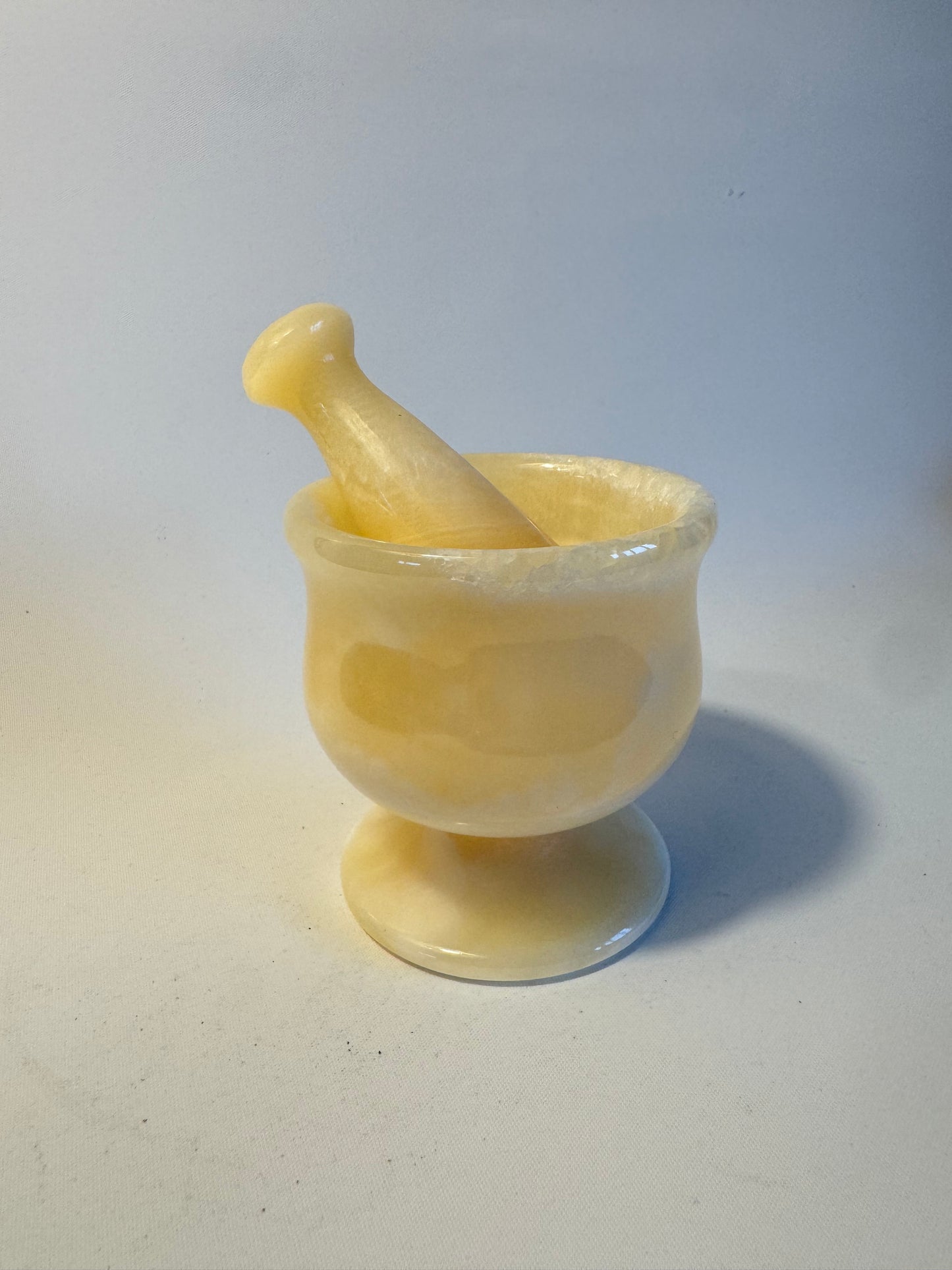 Alabaster Mortar & Pestle | Vintage Retro Kitchenware |