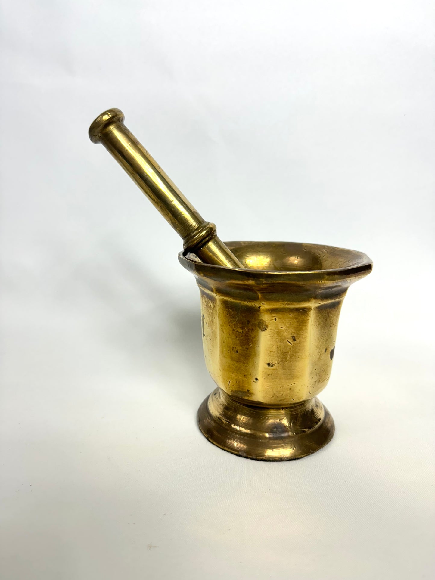 Solid Brass Antique Mortar & Pestle | 4KG | Vintage Kitchenware | Gold |